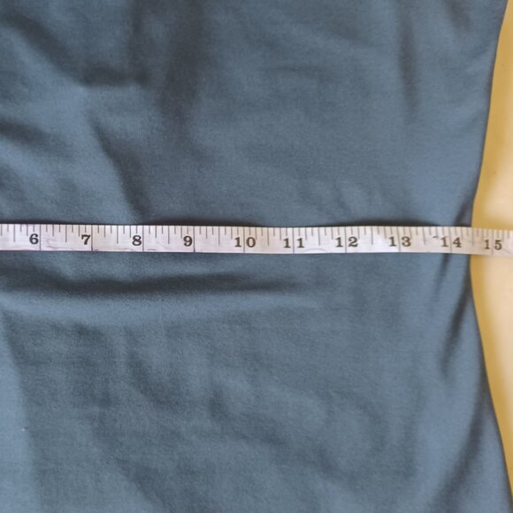 Nike Pro Women’s Medium Dri-Fit Running Top – Gray with Teal Accents - Picture 11 of 16